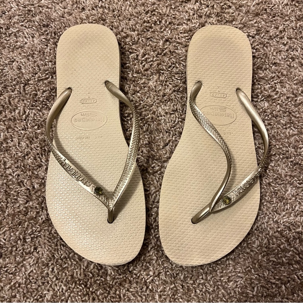 Havaianas Slim Gold Flip Flops